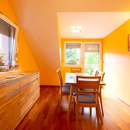 Apartment Apple Garden ****