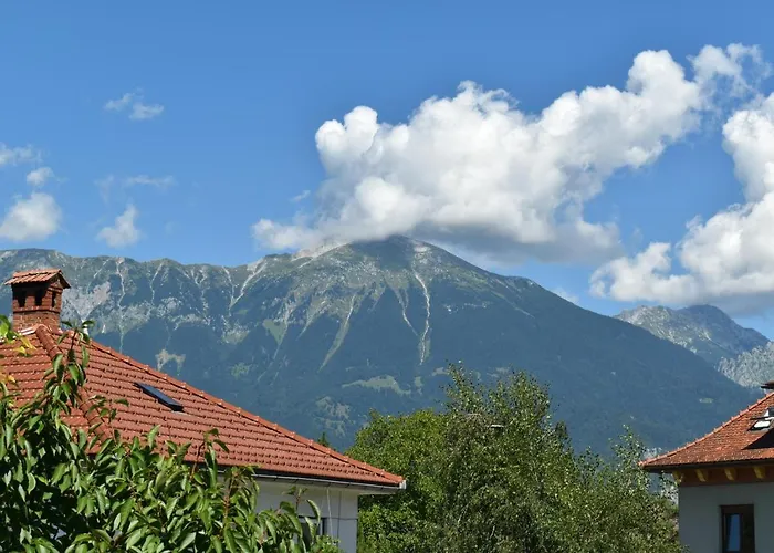 Apple Garden **** アパート *