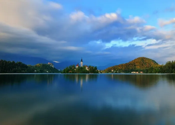 アパート Apple Garden **** ブレッド