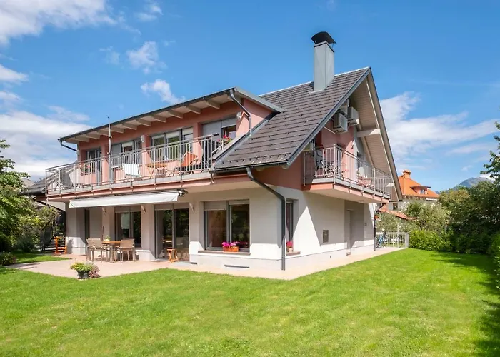 Apple Garden **** * ブレッド